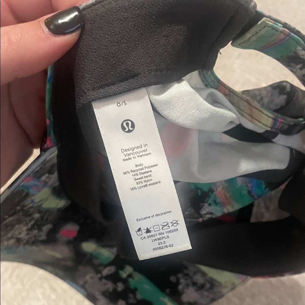 Lululemon Colorful Hat - Picture 5 of 5